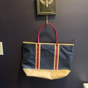 Stylish Two-Tone Denim & Canvas Tote Bag with Red Accents
